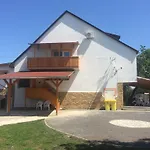 Famvarga Apartmanhaz