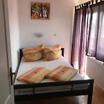 아파트 Famvarga Apartmanhaz *