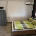 아파트 Famvarga Apartmanhaz