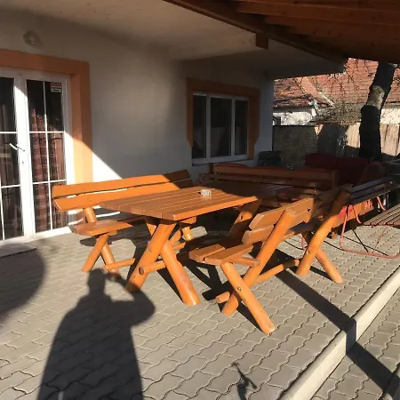 Famvarga Apartmanhaz Apartment